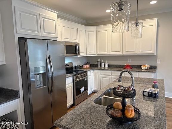 3rd image of 3810 Caitlin Drive
