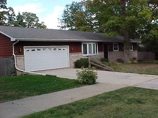 1st image of 3004 N Burris Ave