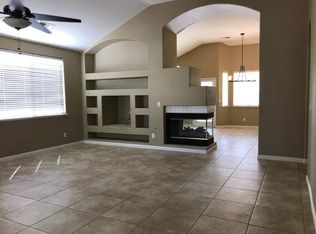 5617 W Cromwell Ave, Fresno, CA 93722