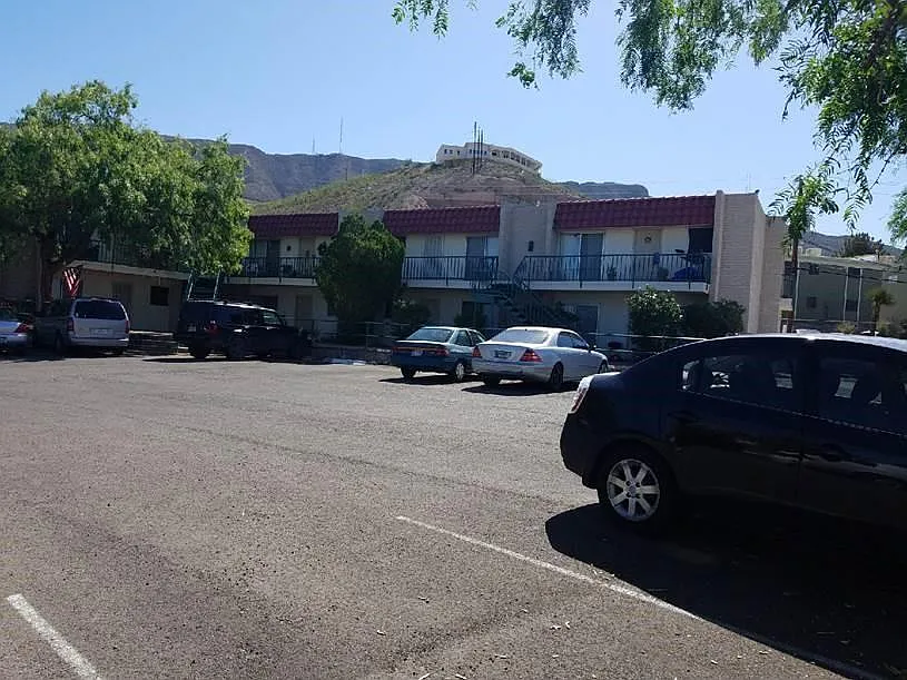 On the Hill Apartments — Photo 3