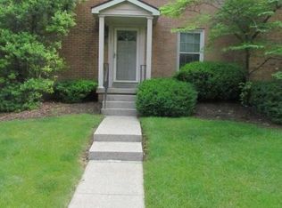 1301 Gray Hawk Rd, Lexington, KY 40502