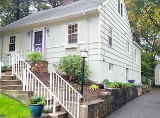 30 Ridgedale Ave, Summit, NJ 07901