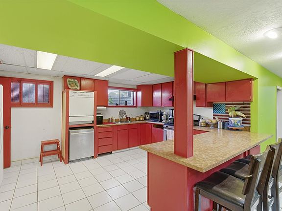 5th image of 1133 E Wright Way