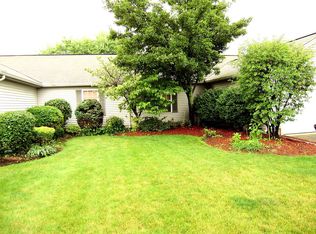 511 Greenside Dr, Painesville, OH 44077
