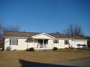 361 Riverbend Dr, Manchester, MI 48158