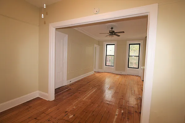 Rented by Compass | media 12
