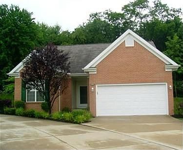 1st image of 495 Oak Lawn Ct