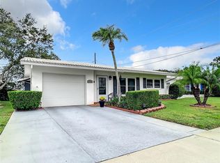 9740 44th Way N #N, Pinellas Park, FL 33782