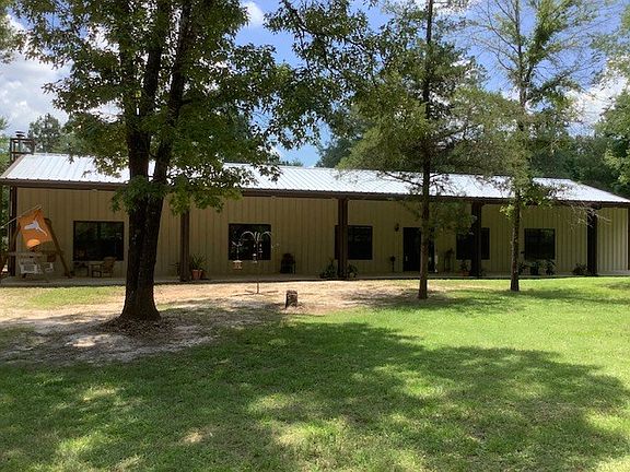 2nd image of 296 White Oak Ln