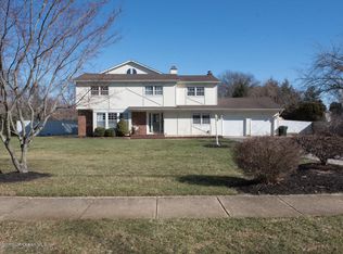 12 Hibernia Way, Freehold, NJ 07728