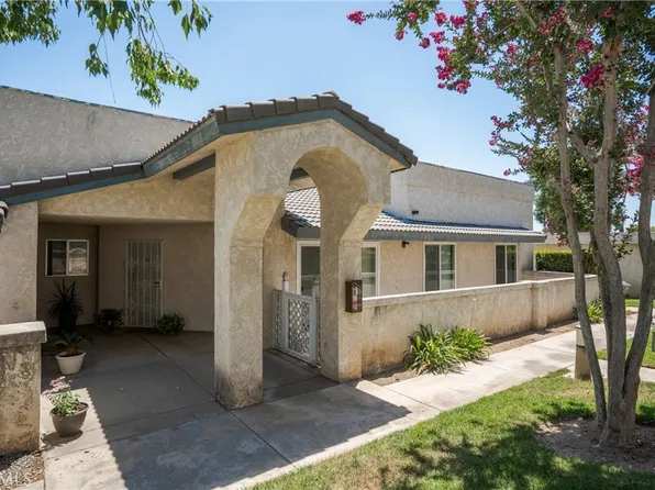 7001 Church Ave Unit 15, Highland, CA 92346