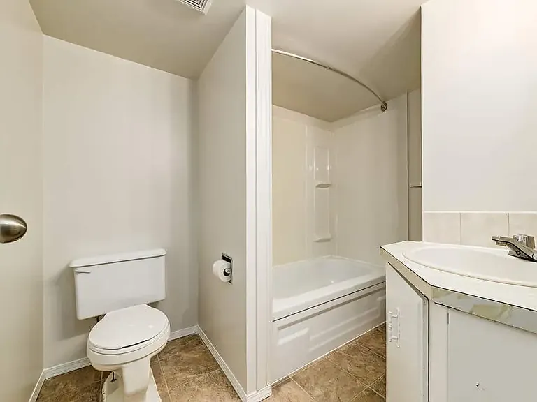 119 Mount Pleasant Dr #6 — Photo 7
