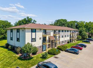 1831 Fuller Rd APT 13, West Des Moines, IA 50265
