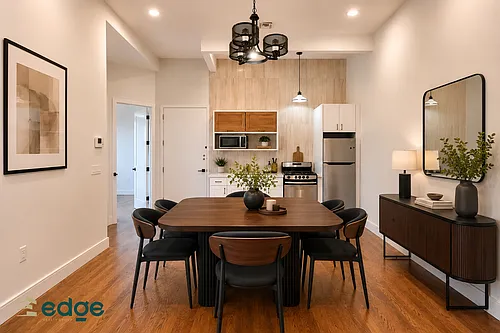 565 Evergreen Ave #2C Photo 1