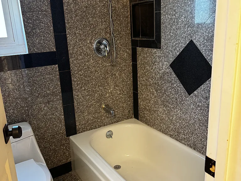 7427 Tunney Ave — Photo 24