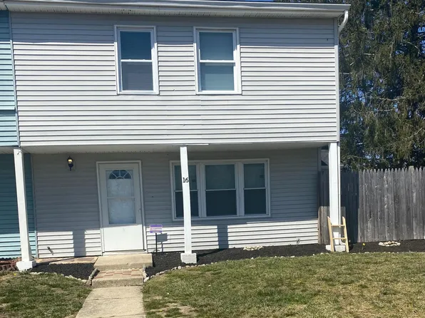16 Locust Ct, Sicklerville, NJ 08081