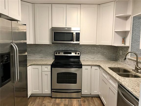 4th image of 3807 Cypress Ave
