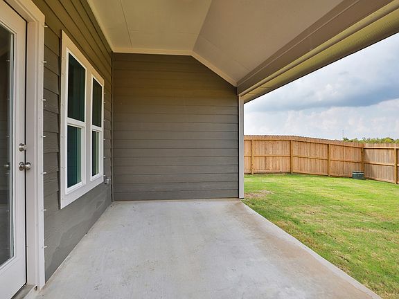 2nd image of 3808 Sunrise Ln