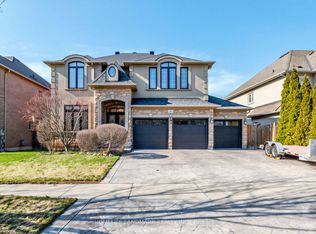 59 Black Walnut Cres, Richmond Hill, ON
