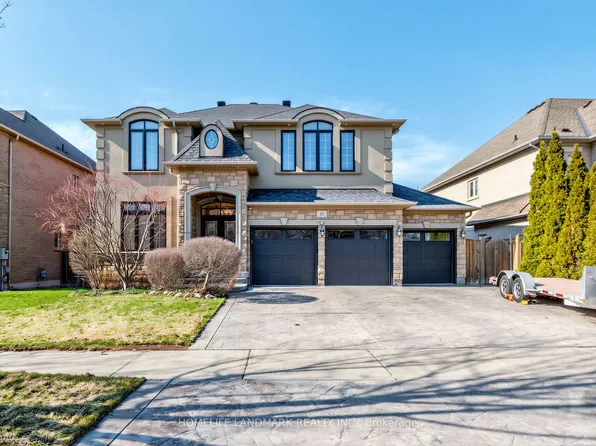 59 Black Walnut Cres, Richmond Hill, ON L4B 3S3