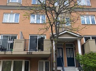 28 Sommerset Way #1602, Toronto, ON M2N 6W7