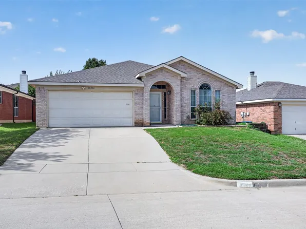 10208 Dallam Ln, Fort Worth, TX 76108
