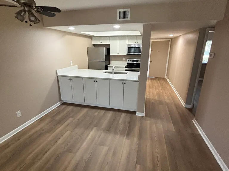 714 NW Fork Rd — Photo 8