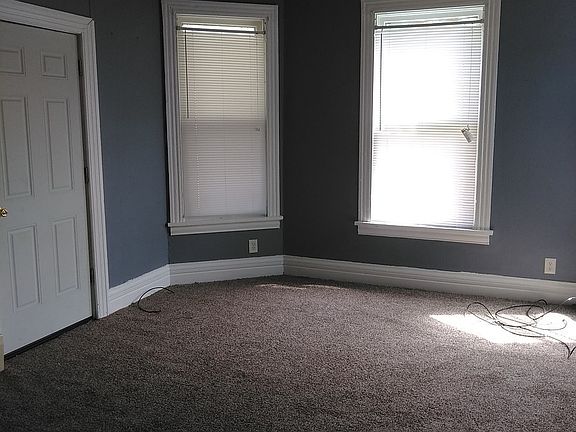 2nd image of 500 Plymouth Dr