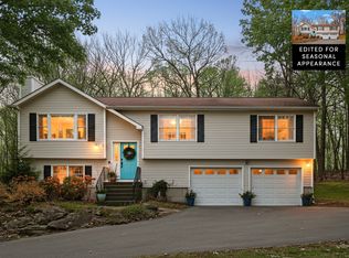 34 Ridge Crest Dr, New Milford, CT 06776