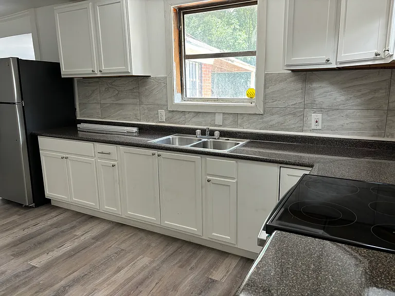 3609 Gaylord Pl — Photo 3