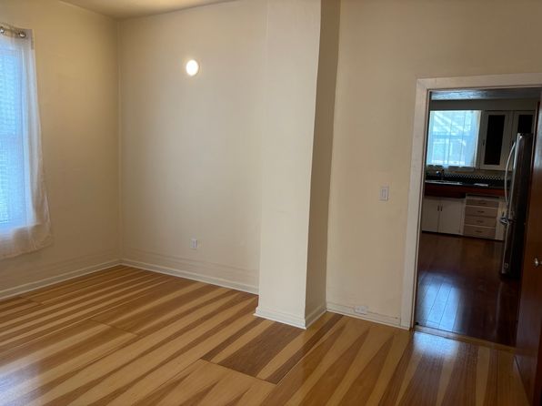 4 bedroom rental in Vancouver — photo 22
