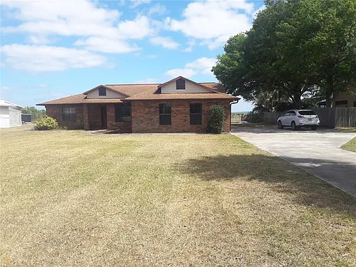 3400 Lakeshore Blvd Photo 1