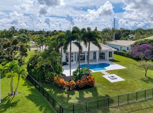 18573 Lakeside Gardens Dr, Jupiter, FL 33458