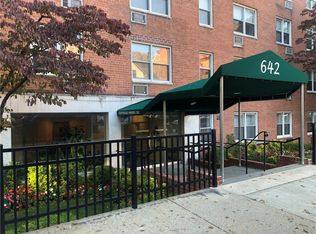 642 Locust St APT 1D, Mount Vernon, NY 10552