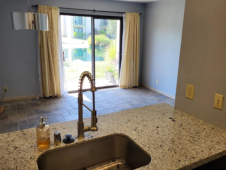 53 Lakeview Cir — Photo 10