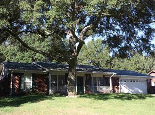 2911 Breckenridge Dr, Pensacola, FL 32526