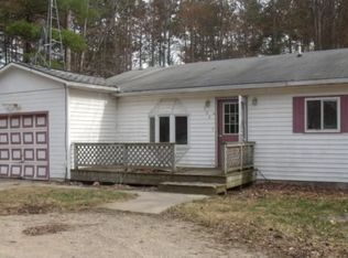 704 Norway Dr, Mio, MI 48647