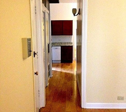 5th image of 1821 W North Ave #18214F