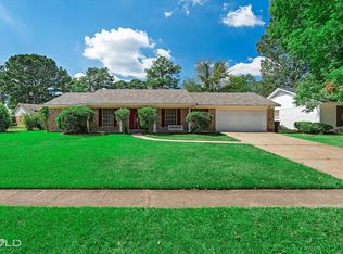 8930 Bayonne Dr, Shreveport, LA 71118