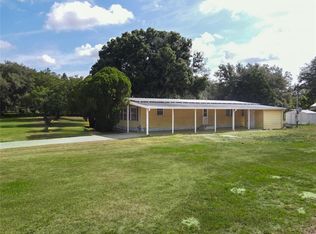 8122 Adel Ln, Zephyrhills, FL 33540