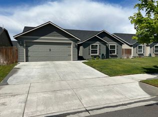 1626 E Filmore Dr, Moses Lake, WA 98837