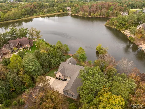 1116 Lake Charrette Dr, Innsbrook, MO 63390