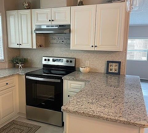 lots of storage/counterspace