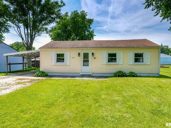 611 2nd St, Colona, IL 61241
