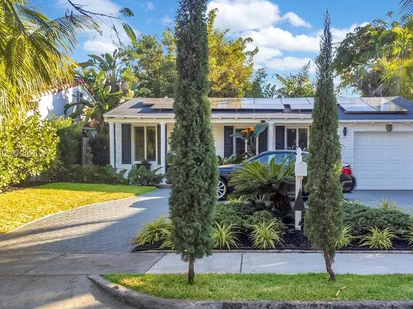 634 NE 72nd Ter, Miami, FL 33138