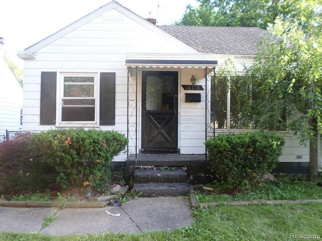 18778 Woodcrest St, Harper Woods, MI 48225 Zillow