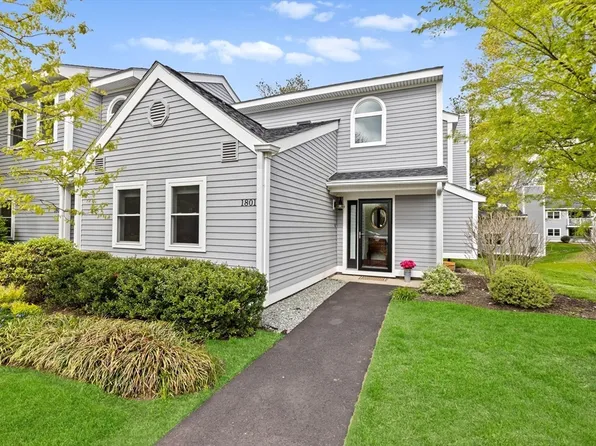 1801 Hockley Dr #1801, Hingham, MA 02043