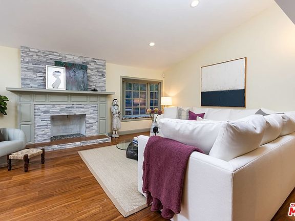 3rd image of 5741 Valerie Ave