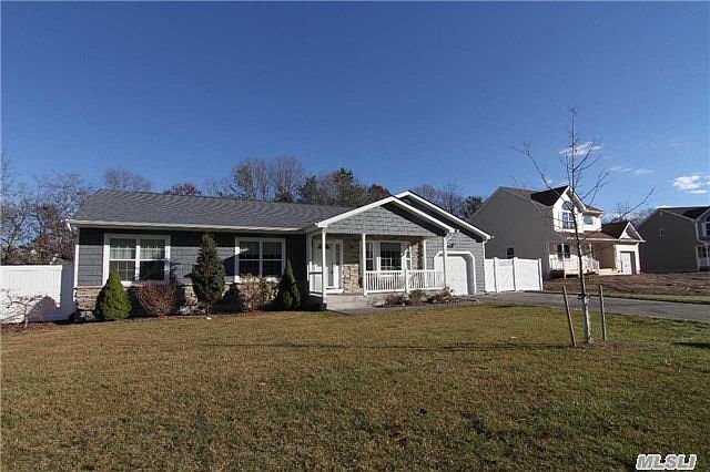 1st image of 38 Chauncey Ln