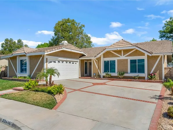23515 Estrella Pl, Santa Clarita, CA 91355